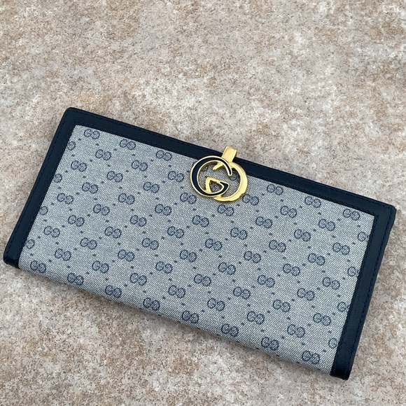 Gucci authentic wallet - Picture 15 of 15